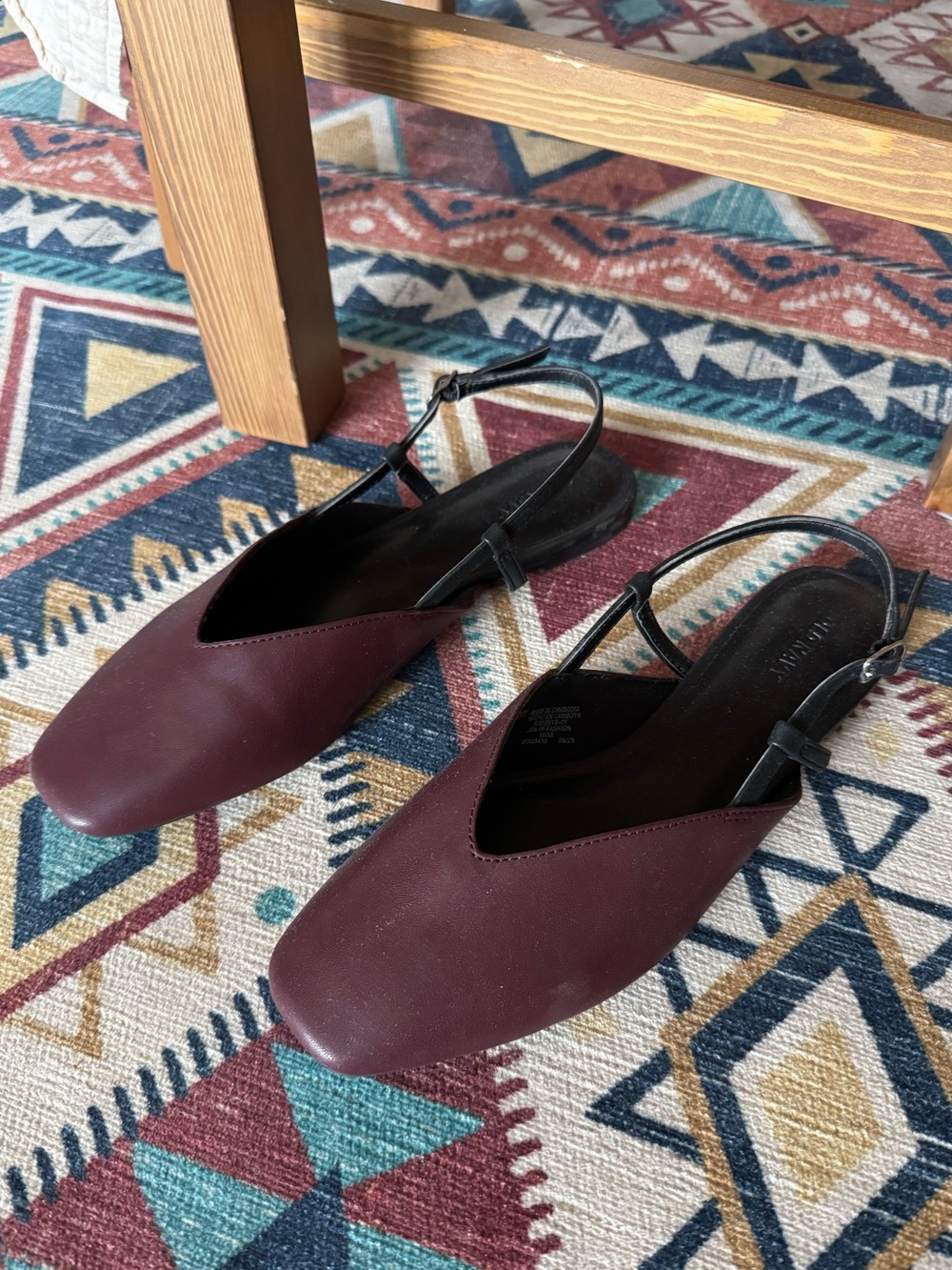 Old Navy almond toe slingback flats